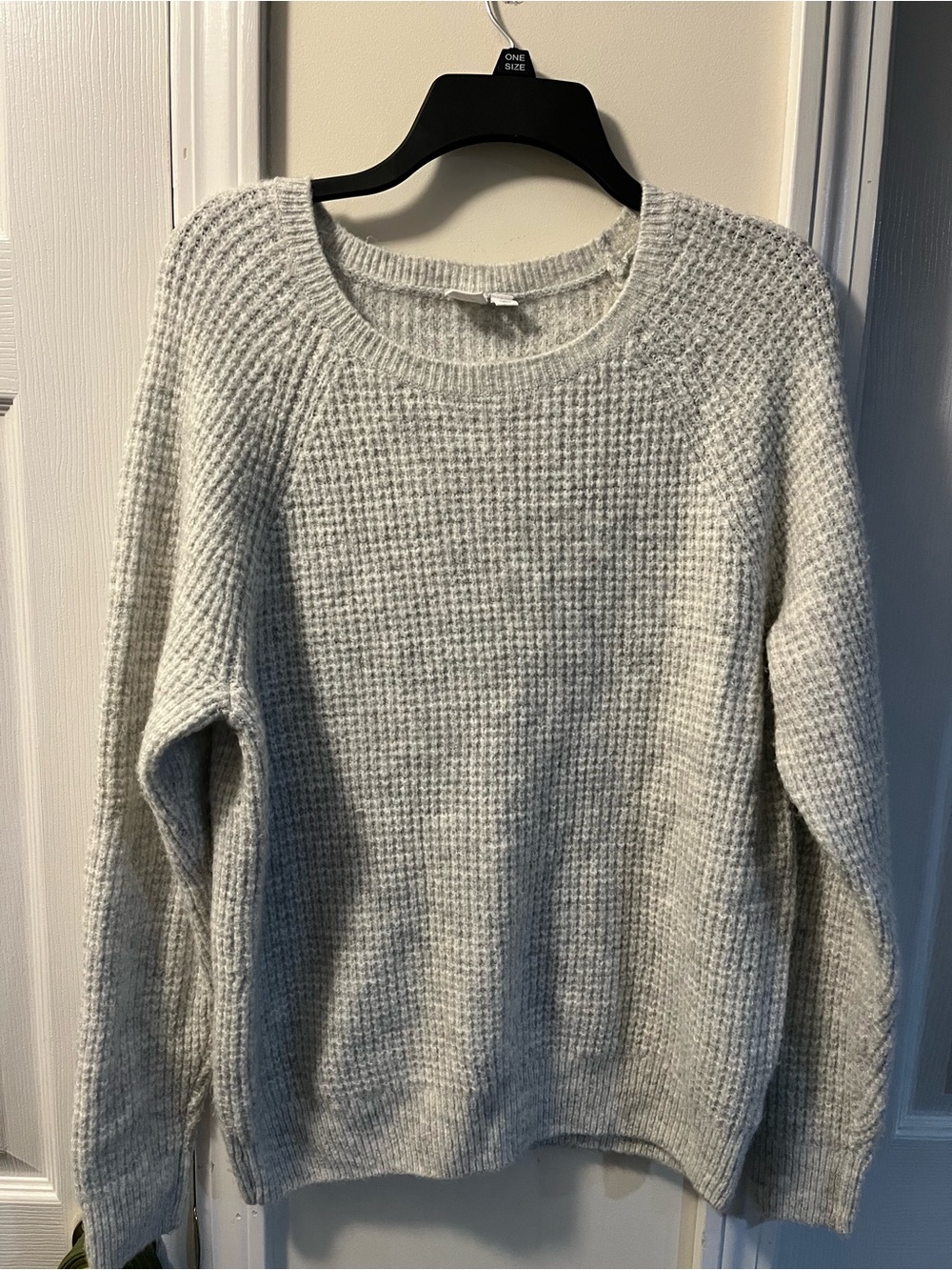 Gap White Grey Blend Soft Waffle Knit crewneck Sweater Medium